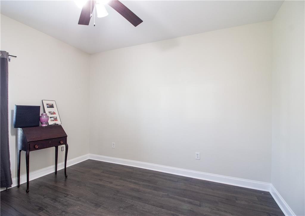 121 Oak Ridge Drive Laplace, LA 70068 - Photo 21 of 32