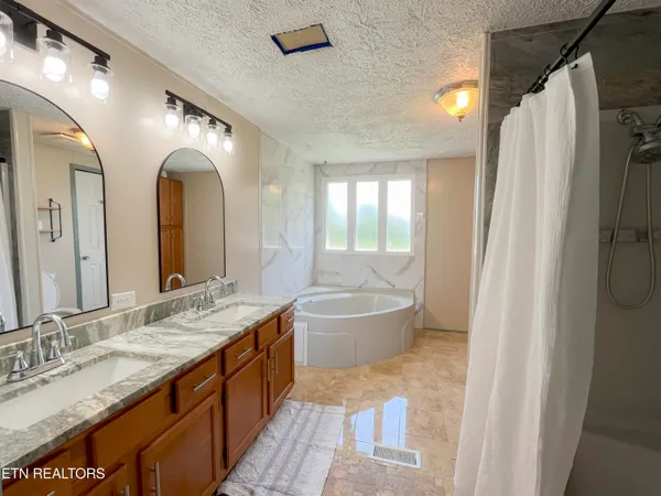 $1,900 | 237 County Road 266, Sweetwater, TN 37874