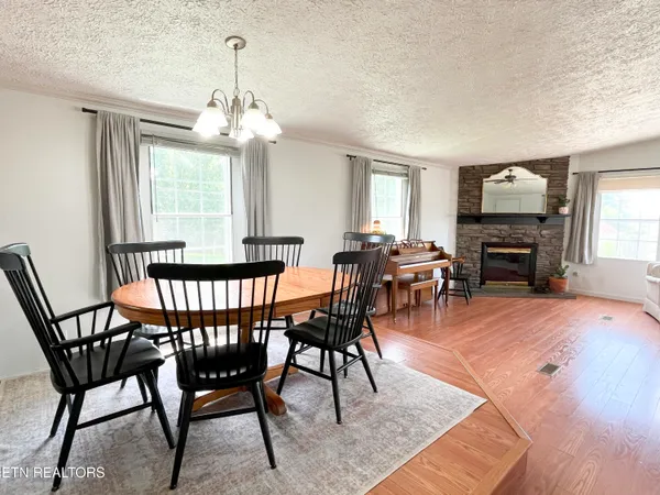 $1,900 | 237 County Road 266, Sweetwater, TN 37874