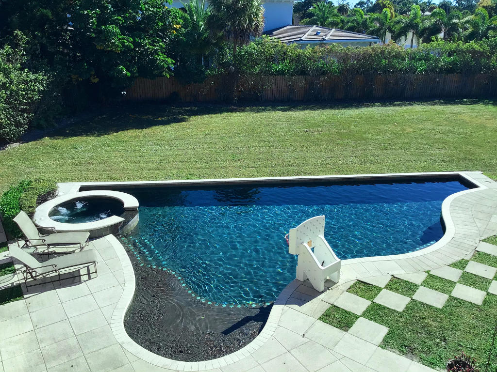 22188 Verbena Way Boca Raton, FL 33433 - Photo 4 of 24 03