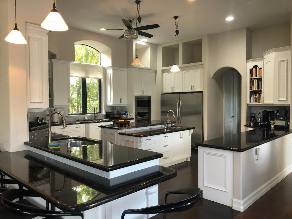 22188 Verbena Way Boca Raton, FL 33433 - Photo 8 of 24 07