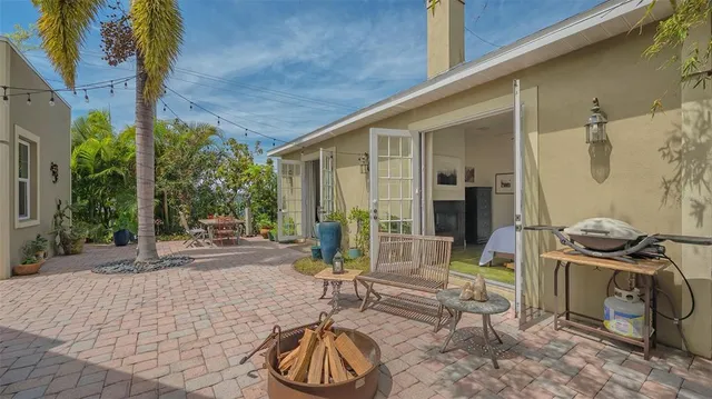 a view of outdoor space and porch