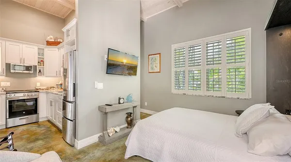 $1,295,000 | 640 North Osprey Avenue, Sarasota, FL 34236