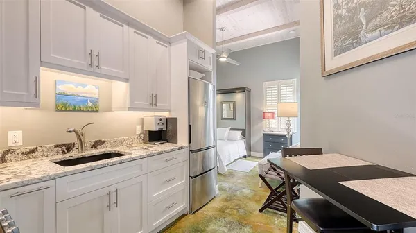 $1,295,000 | 640 North Osprey Avenue, Sarasota, FL 34236