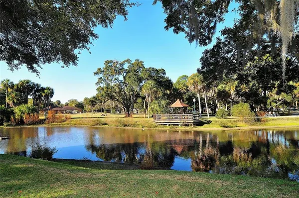 $1,295,000 | 640 North Osprey Avenue, Sarasota, FL 34236