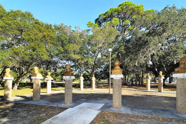 $1,295,000 | 640 North Osprey Avenue, Sarasota, FL 34236