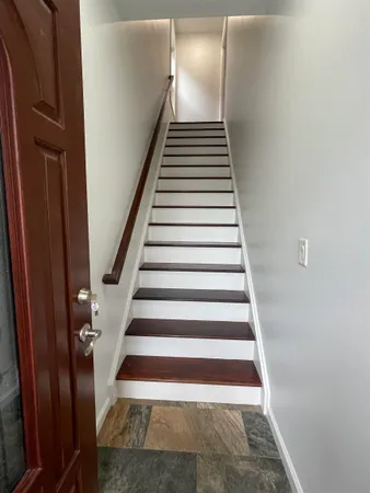 $2,950 | 202 John F. Kennedy Boulevard, Unit 2, Bayonne, NJ 07002