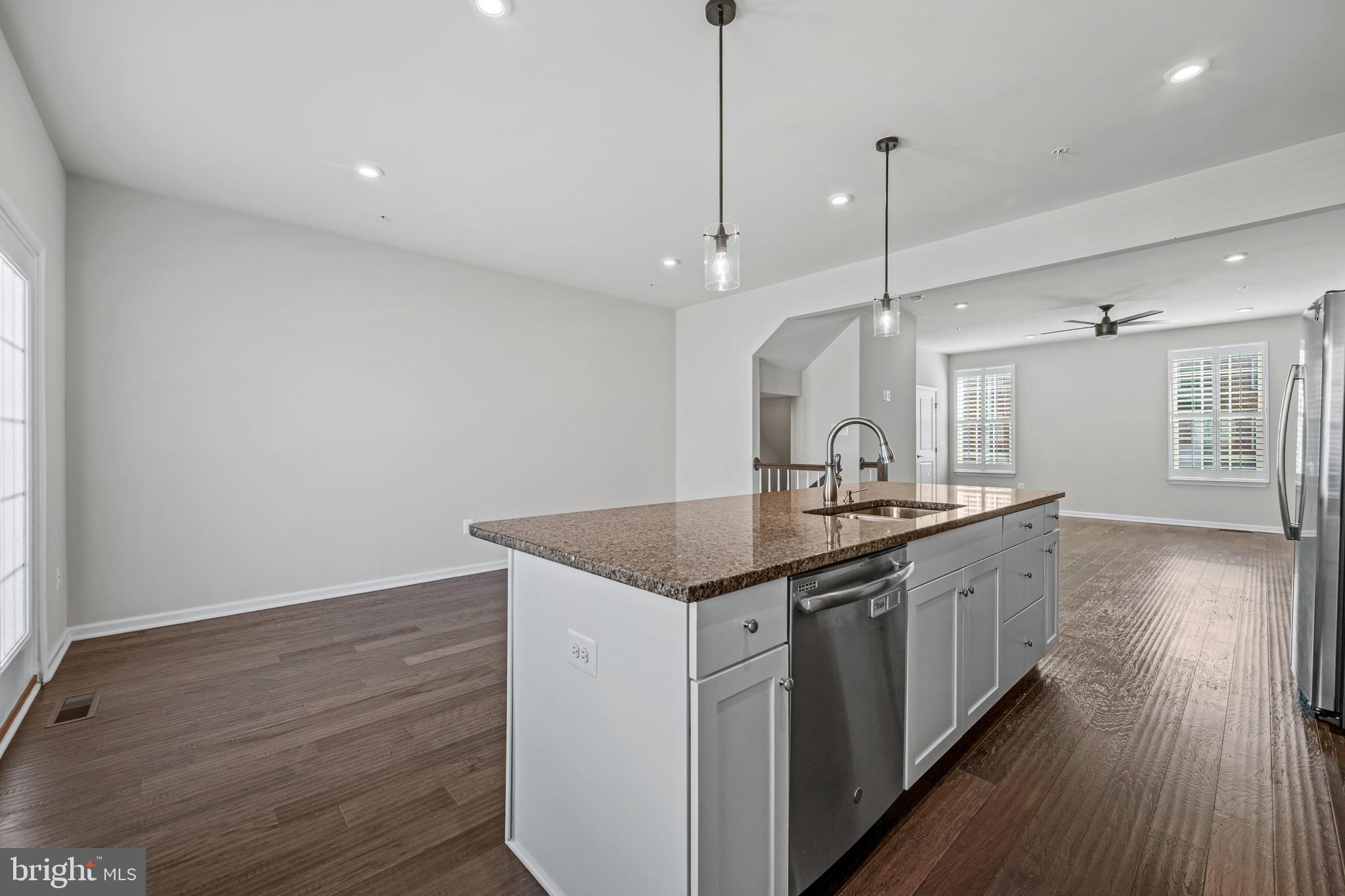 1816 Wind Gate Road Baltimore, MD 21227 - Photo 9 of 54 Gallery Image 9