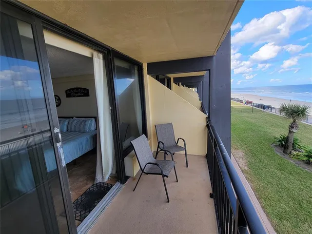 $135,000 | 2301 South Atlantic Avenue, Unit 238, Daytona Beach, FL 32118