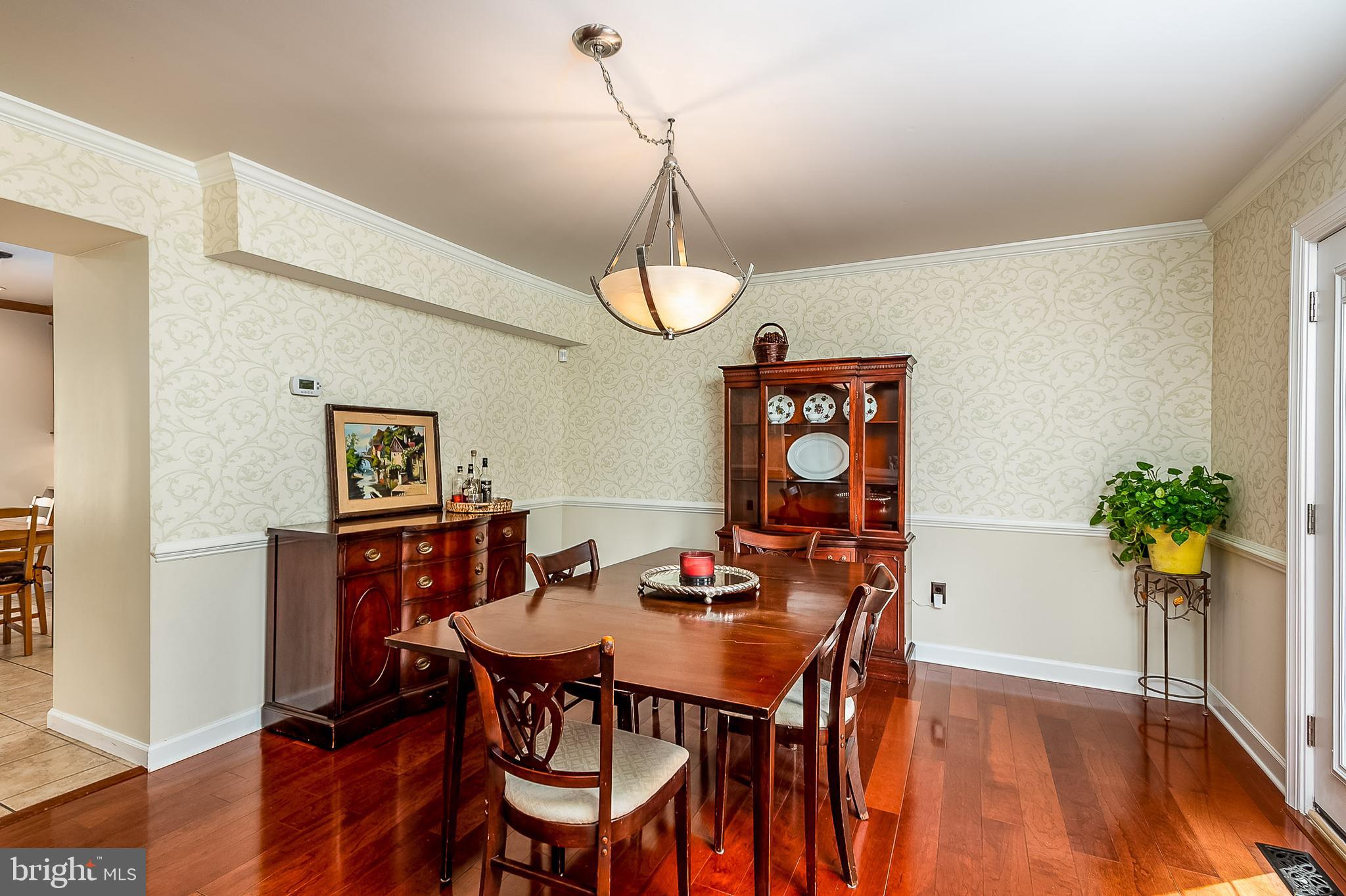 7209 Kindler Road Columbia, MD 21046 - Photo 11 of 42 Dining Area