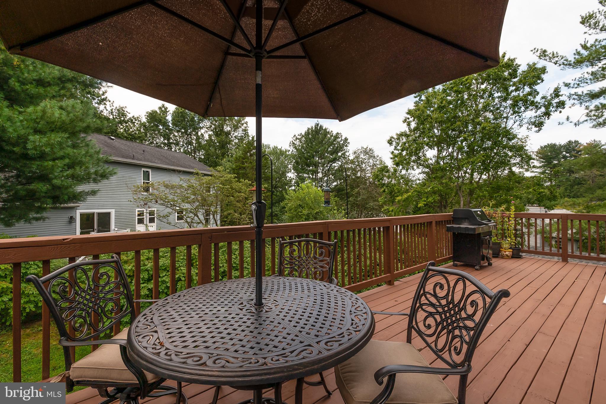 7209 Kindler Road Columbia, MD 21046 - Photo 34 of 42 Plenty of room for gatherings