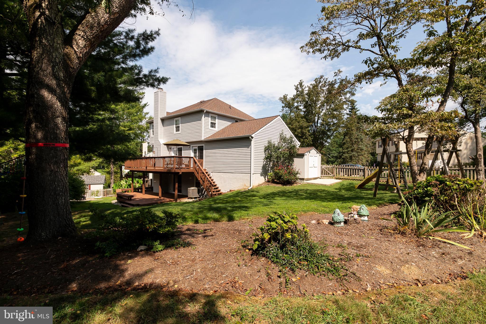 7209 Kindler Road Columbia, MD 21046 - Photo 39 of 42 Wonderful backyard