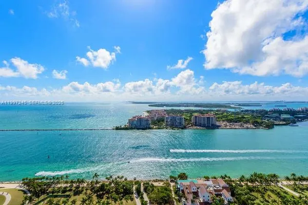 $25,000 | 100 South Pointe Drive, Unit 3101, Miami Beach, FL 33139