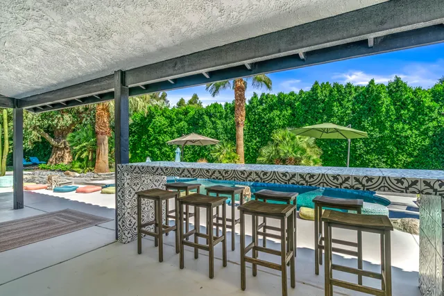 $1,495,000 | 43170 Warner Trail, Palm Desert, CA 92211