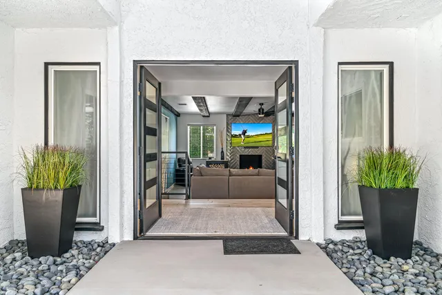 $1,495,000 | 43170 Warner Trail, Palm Desert, CA 92211