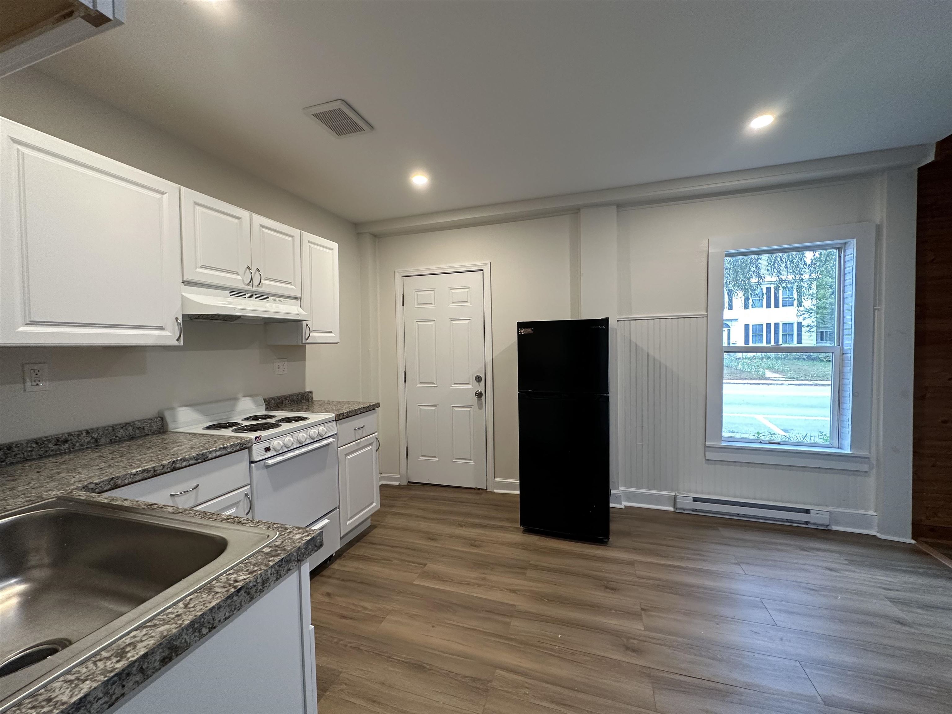 80 Main Street Winchester, NH 03470 - Photo 2 of 11