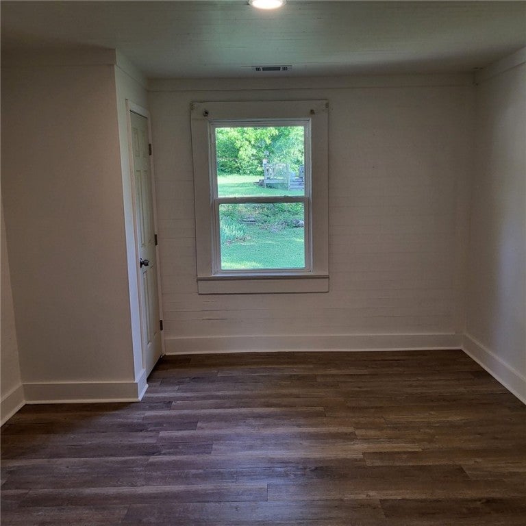 208 Glass Road Valley, AL 36854 - Photo 17 of 24 Gallery Image 17