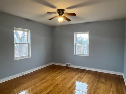 $1,850 | 918 North 5th Avenue, Unit 2, Maywood, IL 60153