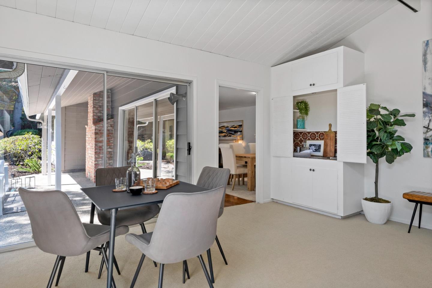 2319 Warner Range Avenue Menlo Park, CA 94025 - Photo 15 of 28