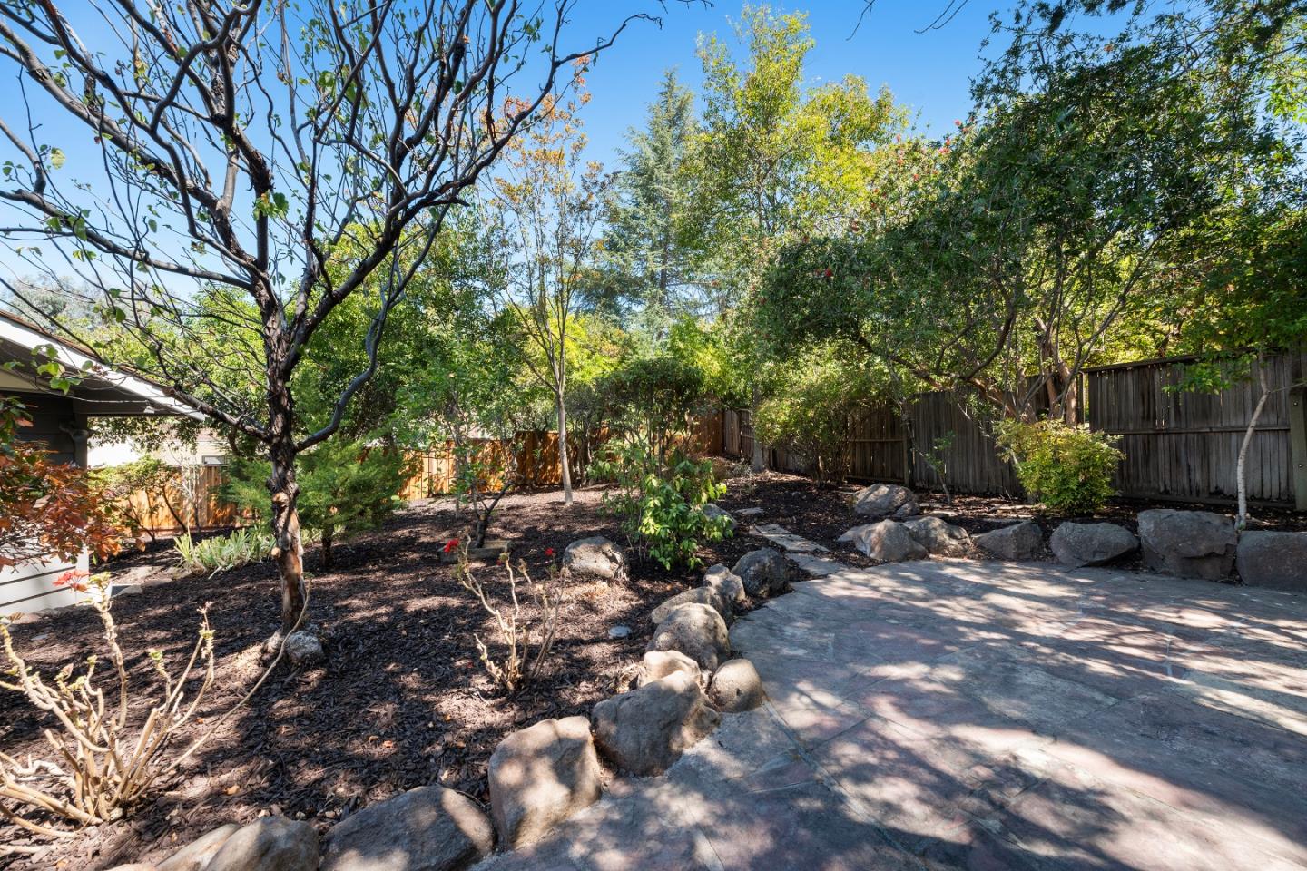 2319 Warner Range Avenue Menlo Park, CA 94025 - Photo 26 of 28