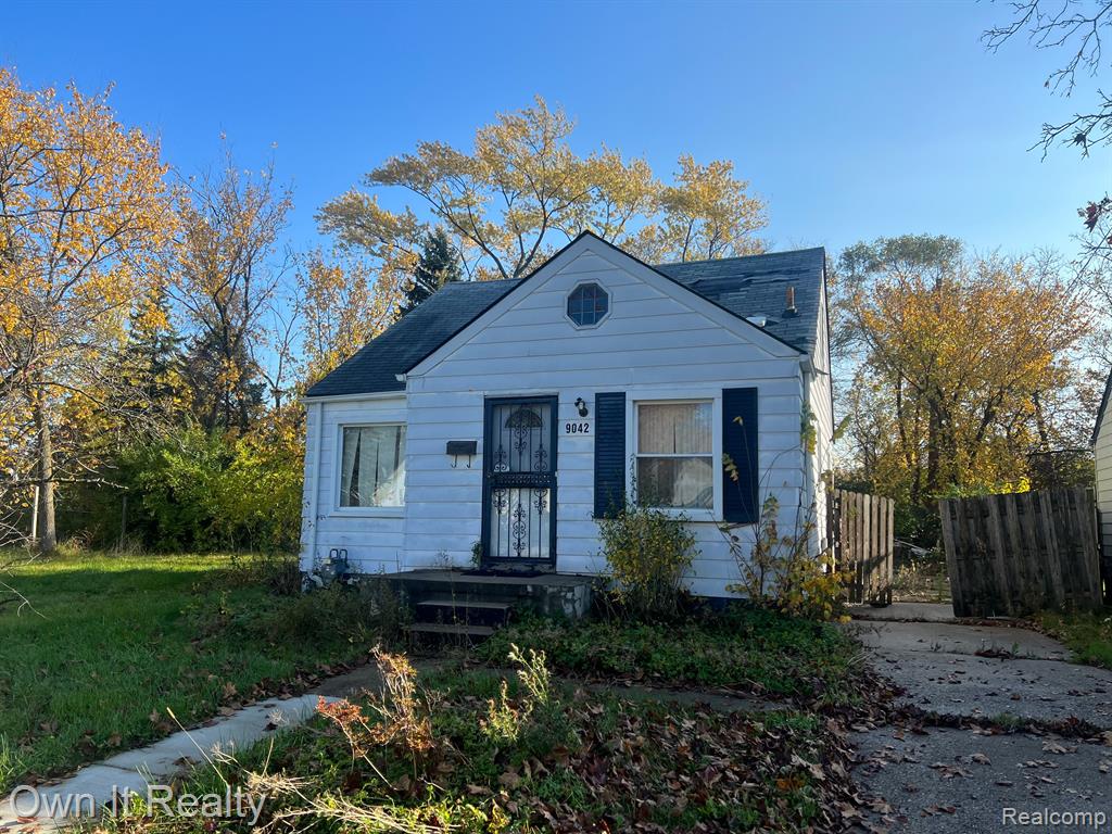 9042 Rutland Street Detroit, MI 48228 - Photo 2 of 4 Gallery Image 2