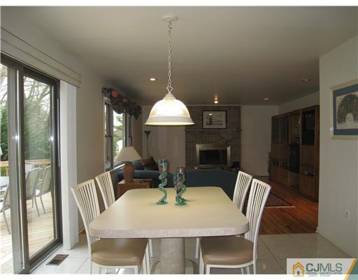 28 Cherokee Road East Brunswick, NJ 08816 - Photo 12 of 24 Gallery Image 12