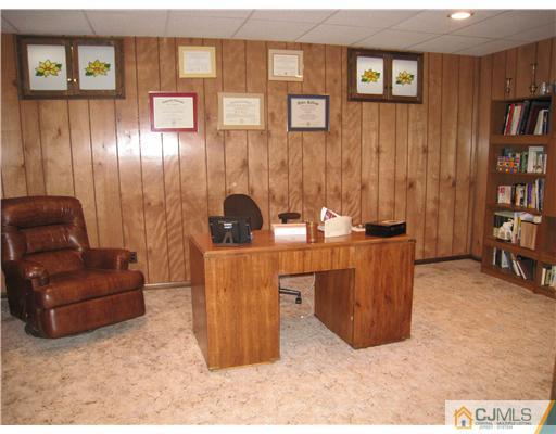 28 Cherokee Road East Brunswick, NJ 08816 - Photo 24 of 24 Gallery Image 24