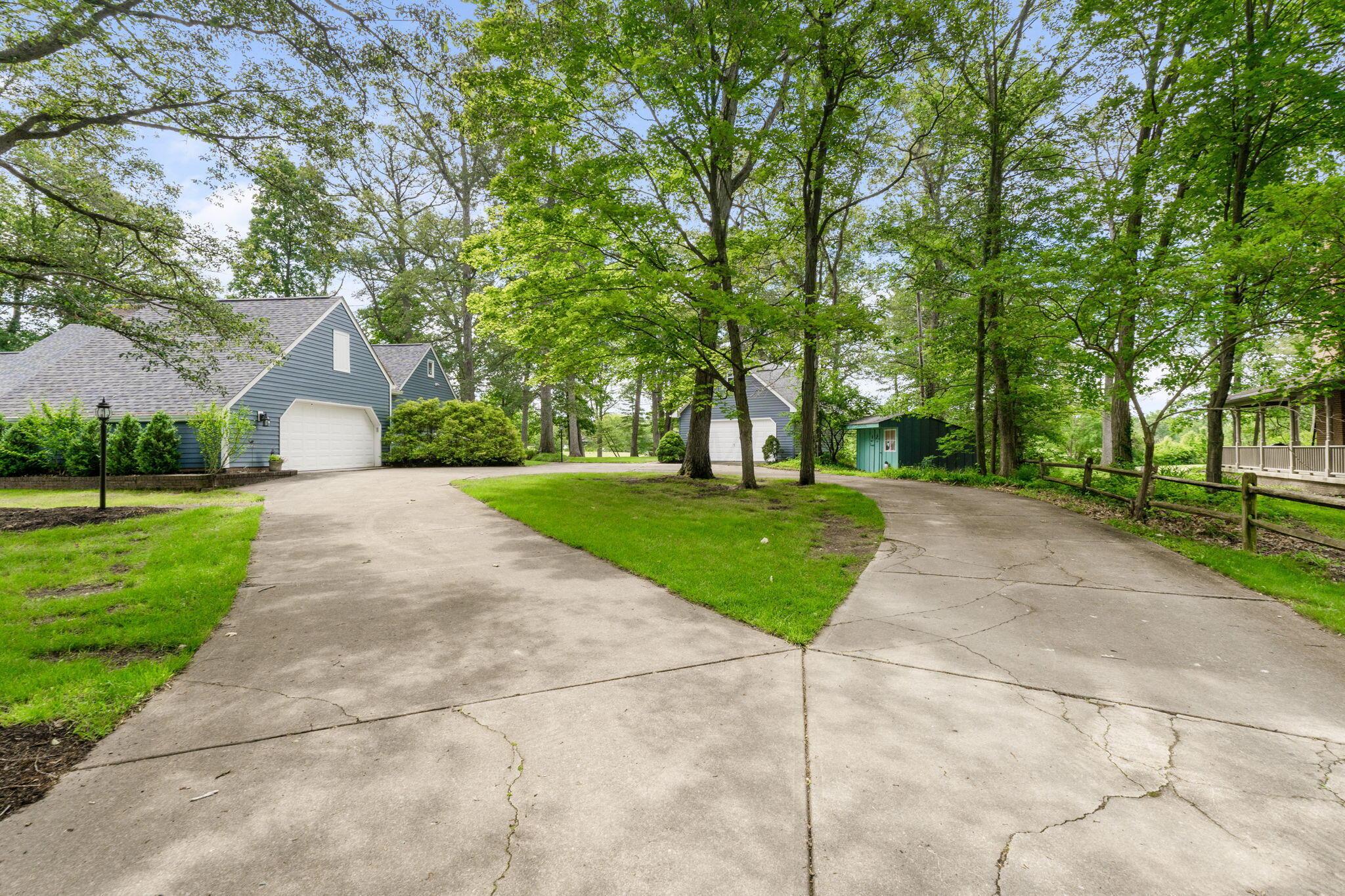 18169 Timber Trails Road Marysville, OH 43040 - Photo 25 of 43 18169 Timber Trails (Exterior)-12