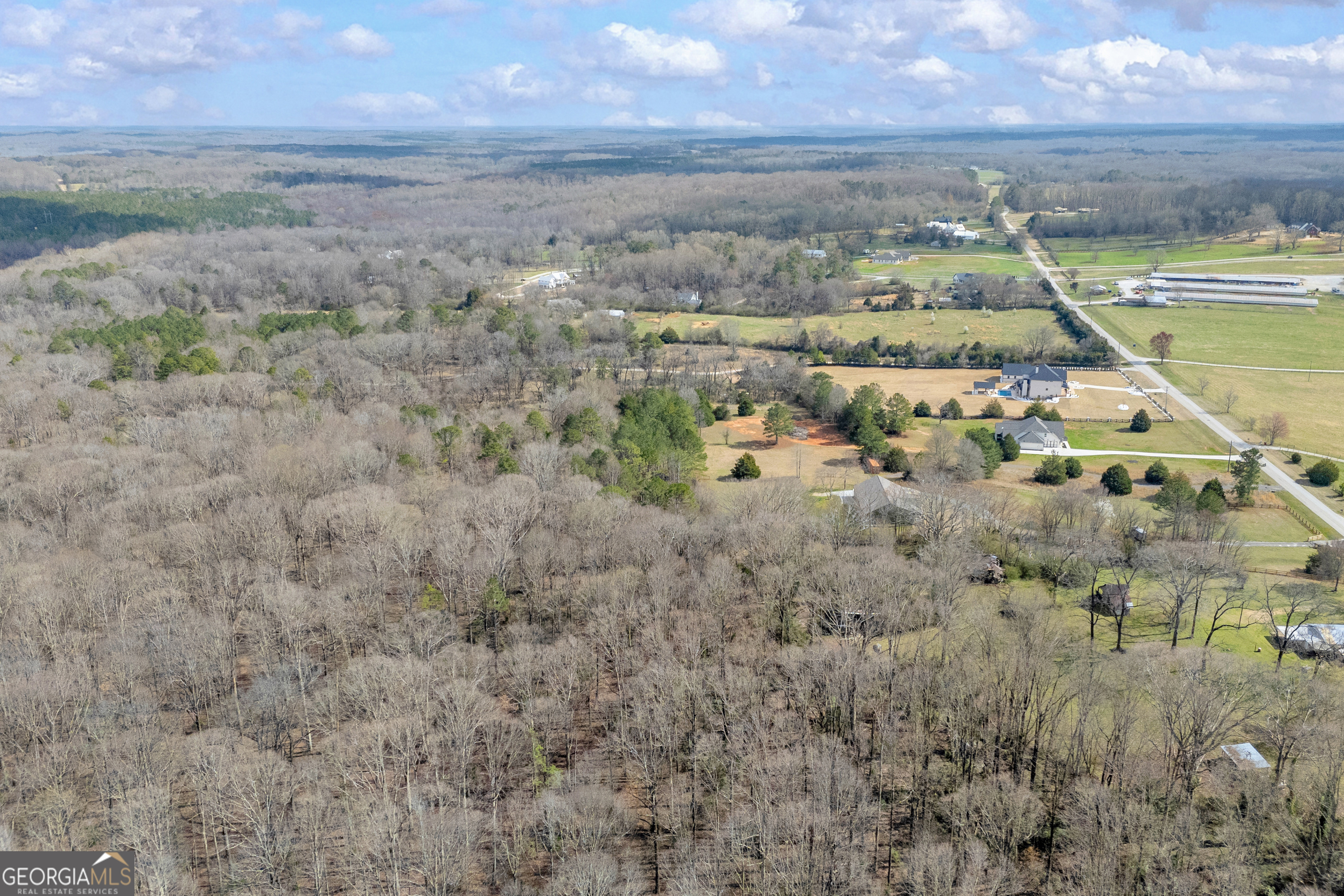 0 Brockton Loop, Unit 2 & 3 Jefferson, GA 30549 - Photo 22 of 25 a view of a city
