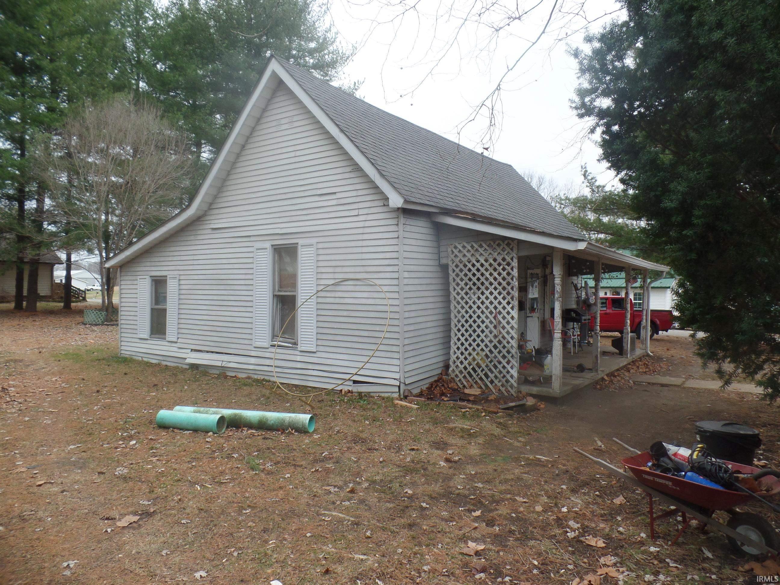 1208 1st Street Bloomfield, IN 47424 - Photo 12 of 14
