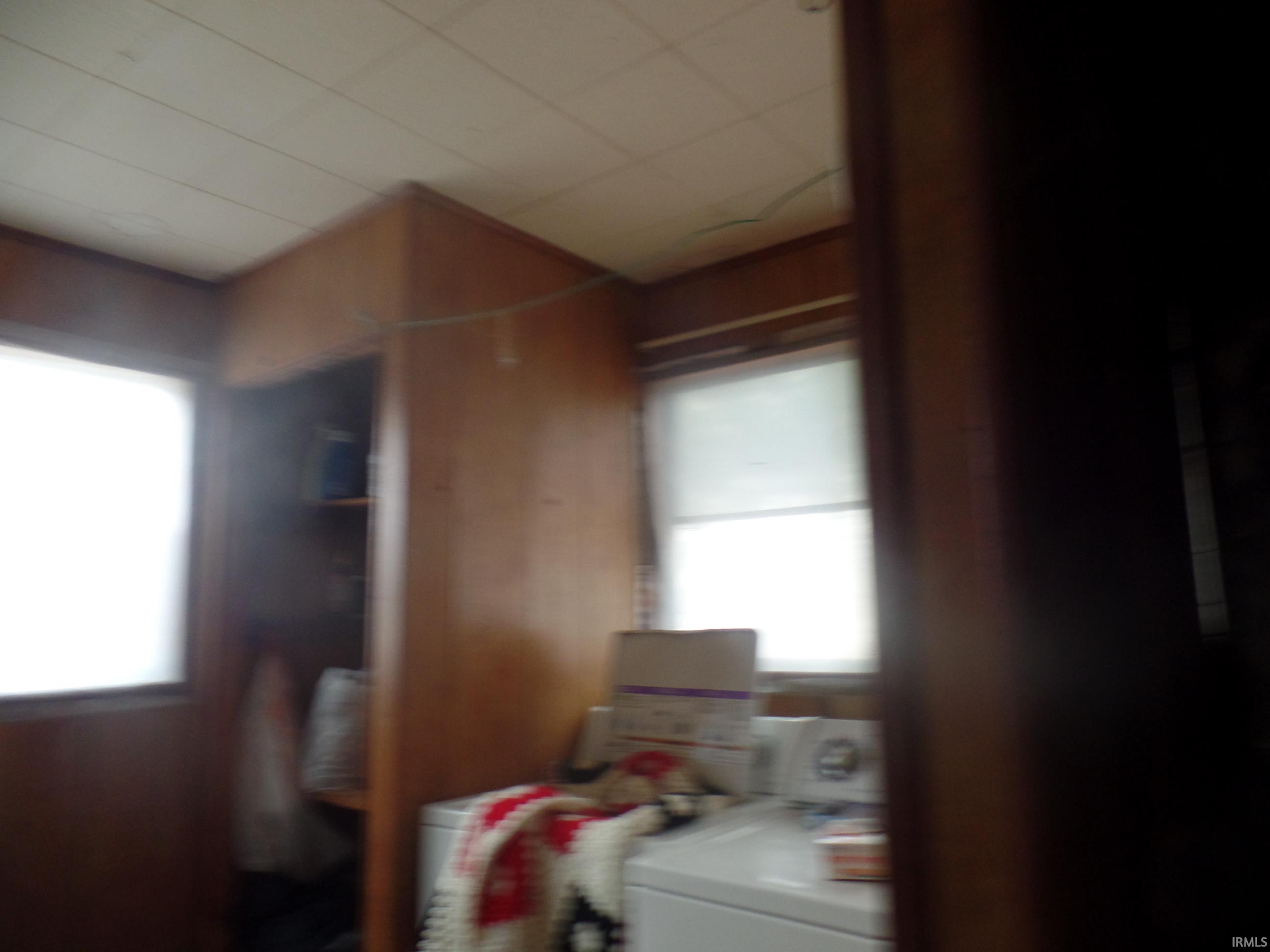 1208 1st Street Bloomfield, IN 47424 - Photo 6 of 14