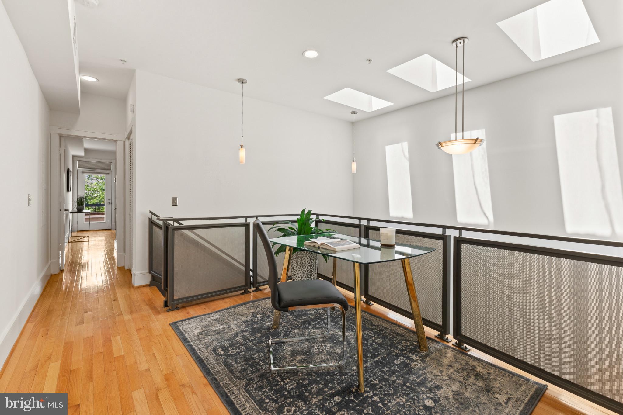 526 13th Street Southeast, Unit B Washington, DC 20003 - Photo 15 of 33 Bright, airy loft with modern charm.
