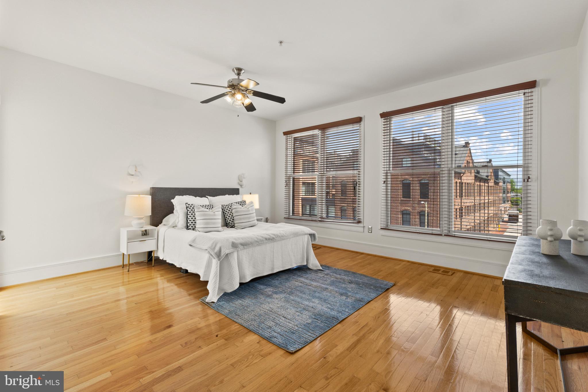526 13th Street Southeast, Unit B Washington, DC 20003 - Photo 16 of 33 Bright and airy urban retreat.