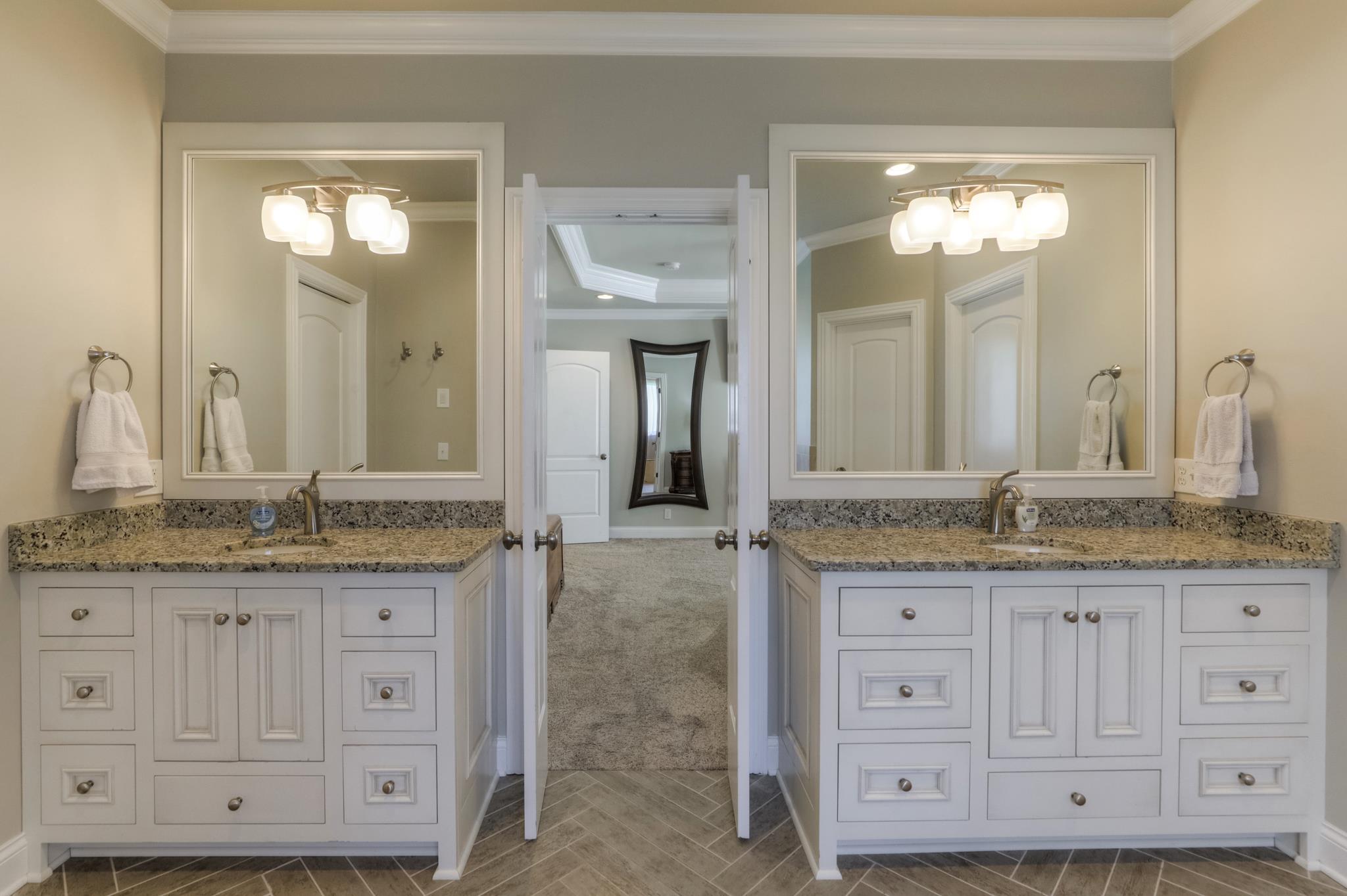 9405 Clovercroft Road Franklin, TN 37067 - Photo 15 of 30 Gallery Image 15