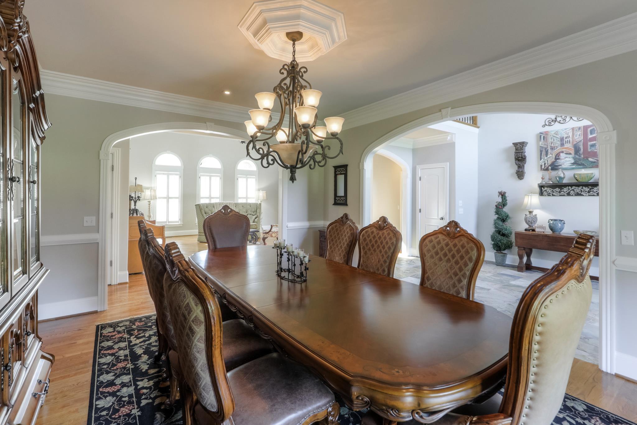 9405 Clovercroft Road Franklin, TN 37067 - Photo 4 of 30 Gallery Image 4