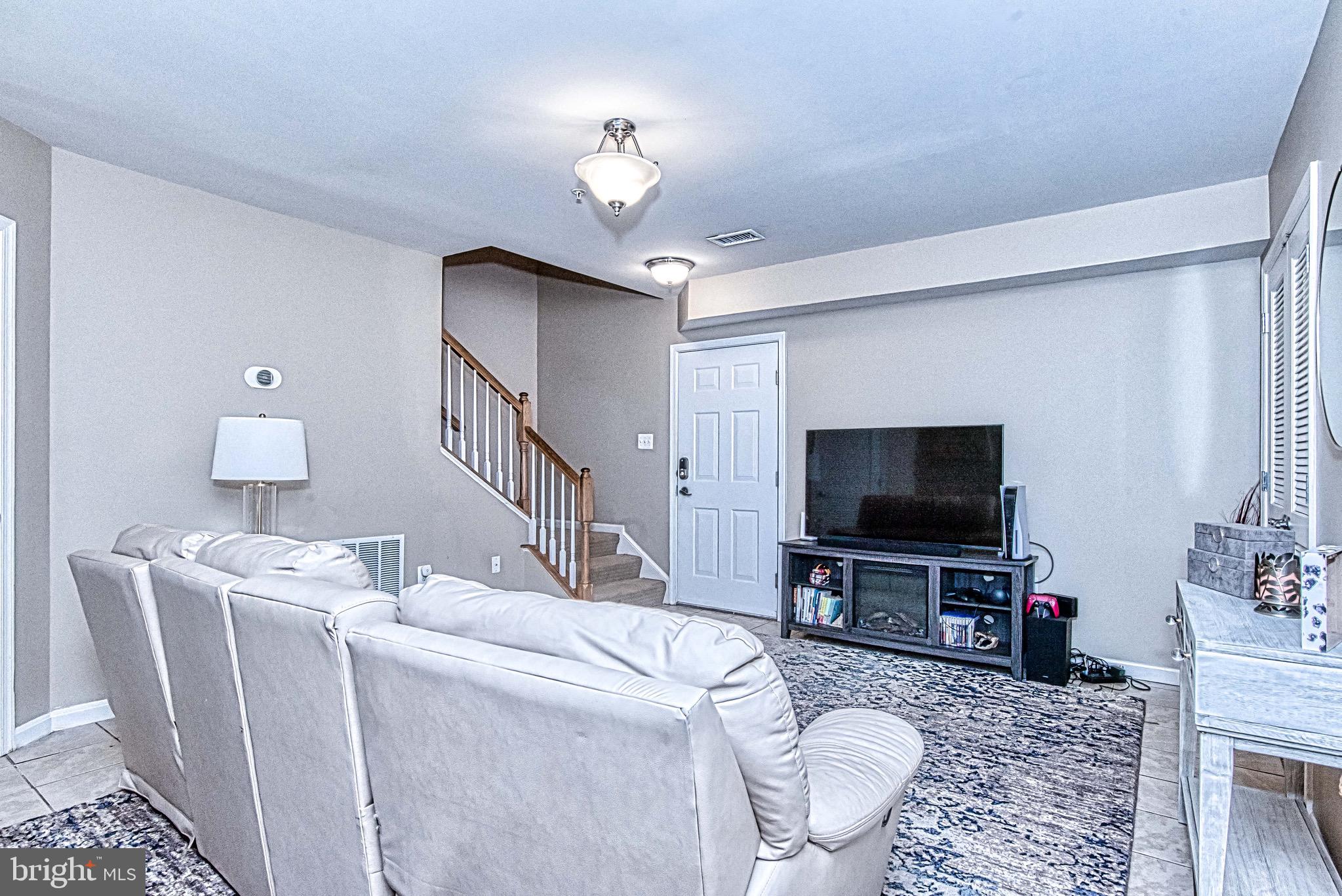 13812 Breezy Ridge Way, Unit 101 Woodbridge, VA 22191 - Photo 23 of 45