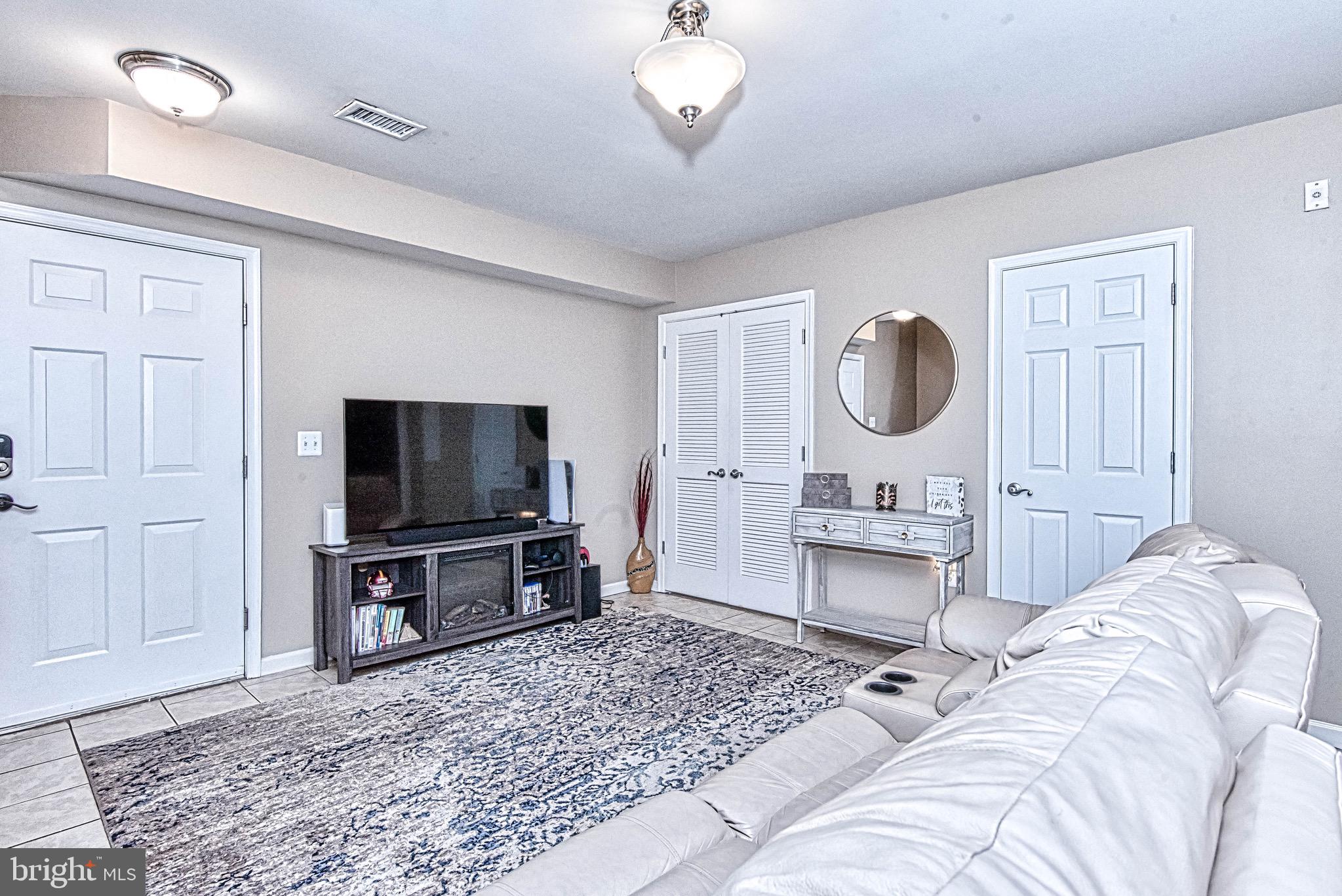 13812 Breezy Ridge Way, Unit 101 Woodbridge, VA 22191 - Photo 26 of 45