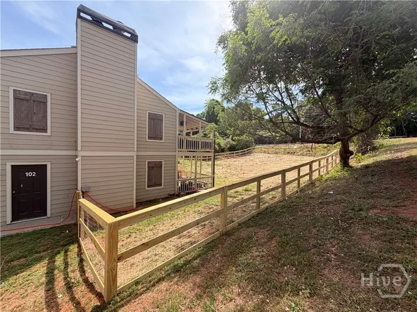 $2,100 | 102 Welch Place, Athens, GA 30606