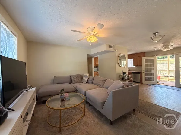 $2,100 | 102 Welch Place, Athens, GA 30606