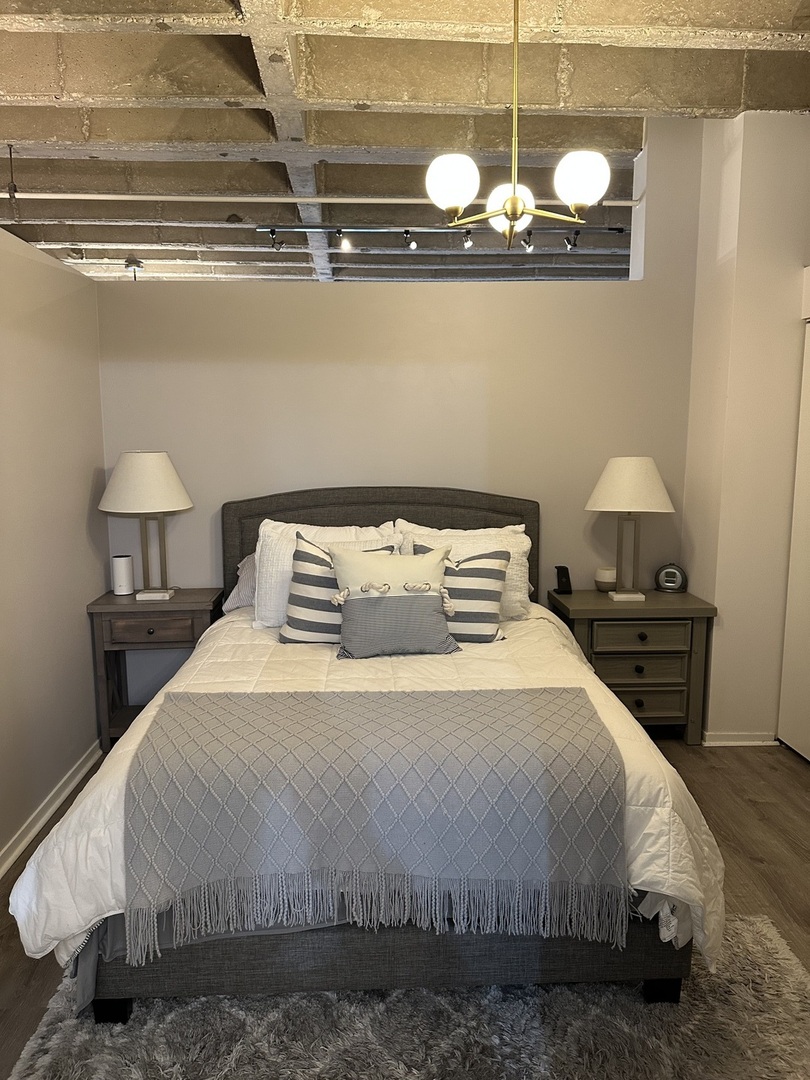 811 South Lytle Street, Unit 108 Chicago, IL 60607 - Photo 9 of 17 Gallery Image 9