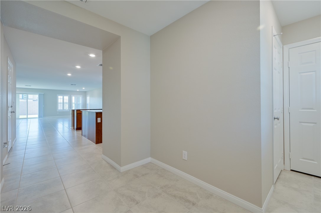 9792 Newcastle Spring Avenue Las Vegas, NV 89178 - Photo 5 of 49