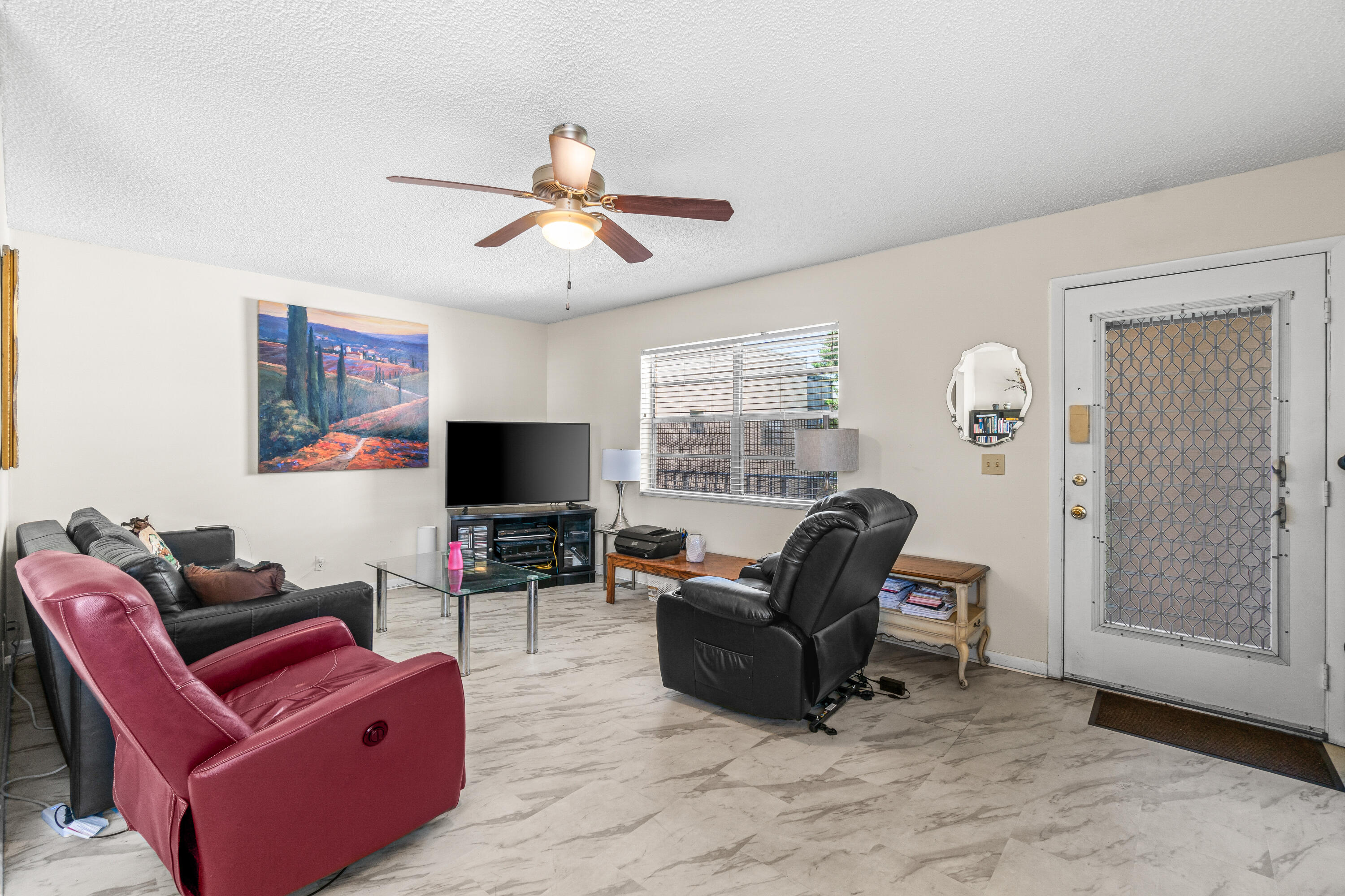 184 Flanders D Delray Beach, FL 33484 - Photo 3 of 22 007-184FlandersD-DelrayBeach-FL-33484-FU