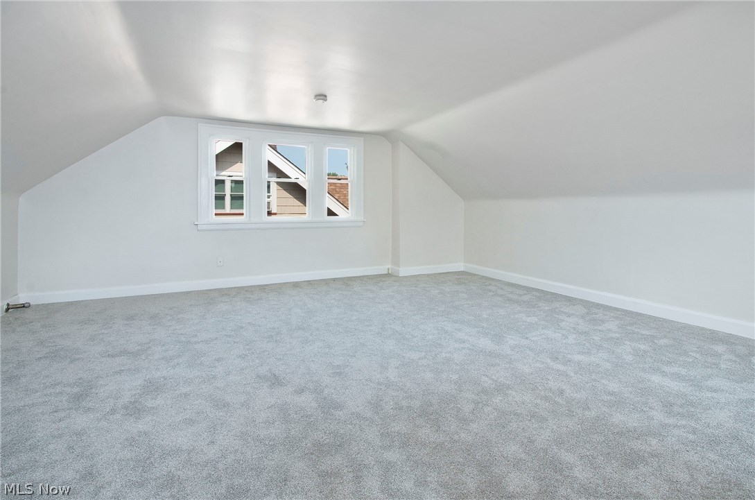 3024 Yorkshire Road Cleveland, OH 44118 - Photo 21 of 31 Gallery Image 21
