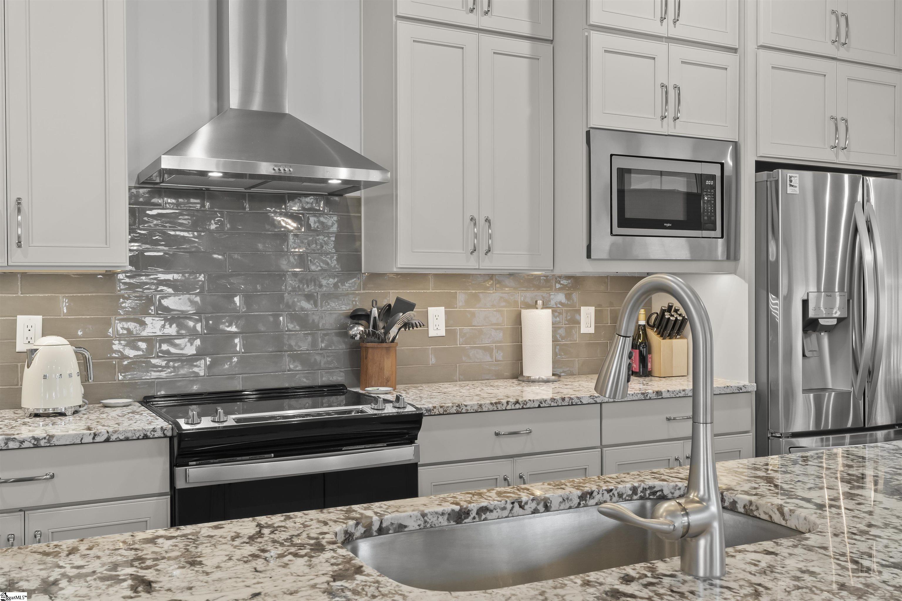 103 Ridan Road Mauldin, SC 29662 - Photo 11 of 33