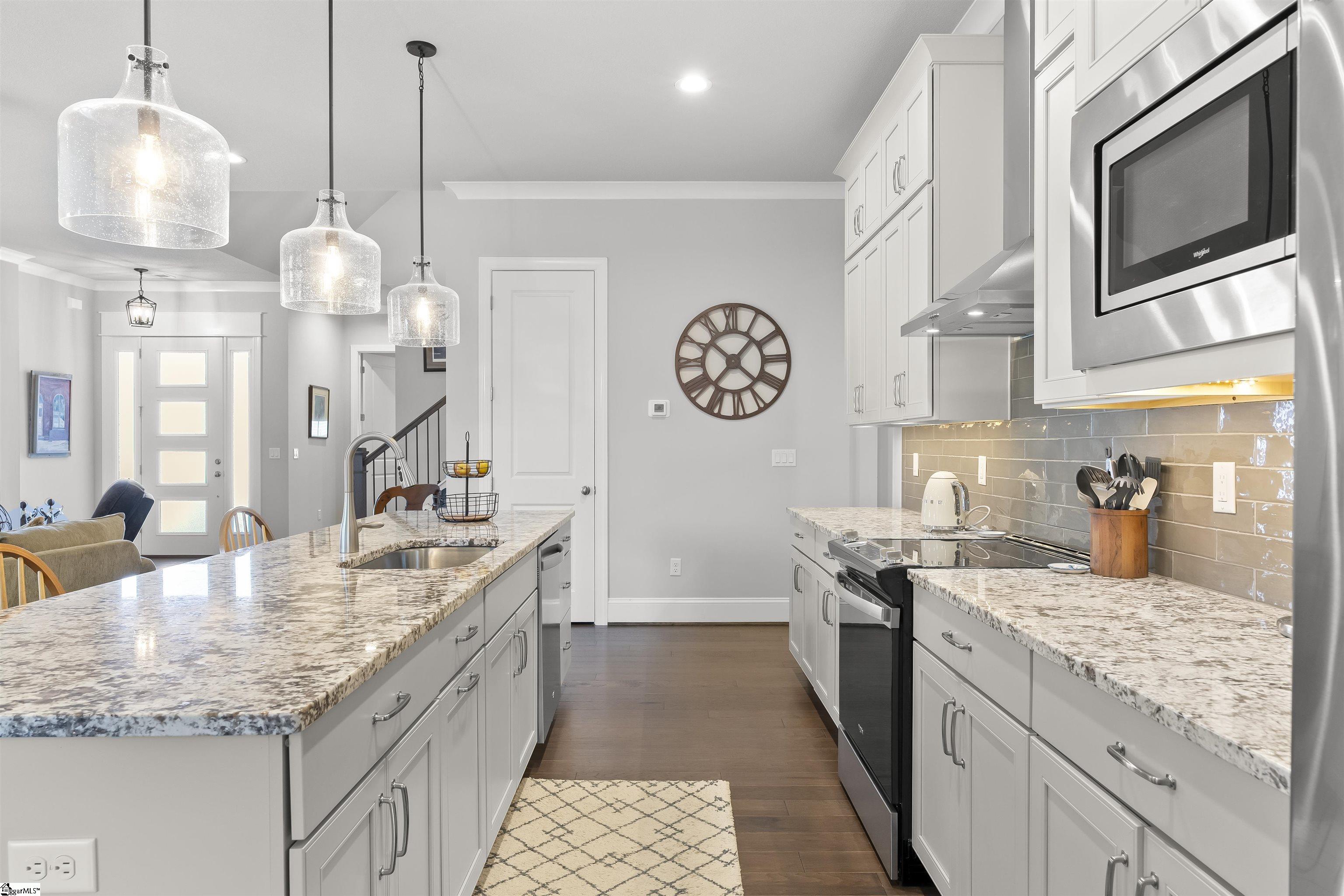 103 Ridan Road Mauldin, SC 29662 - Photo 10 of 33