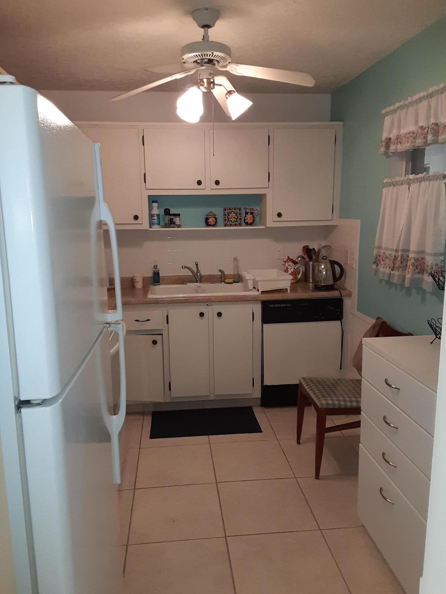504 Davis Road, Unit 92 Palm Springs, FL 33461 - Photo 6 of 17 20201022_124229