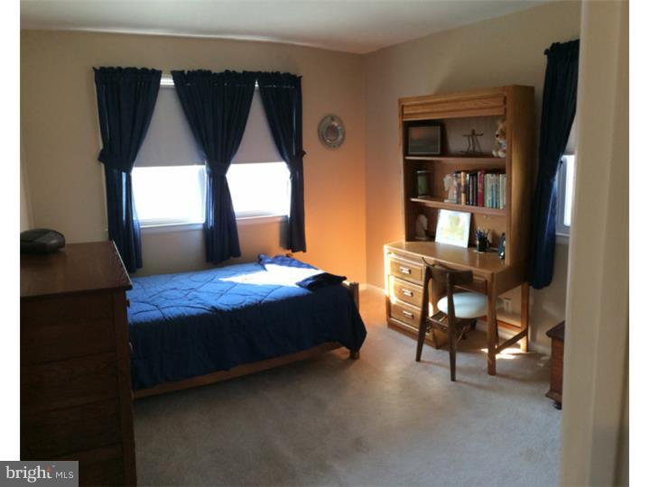 509 Salsbury Road Cherry Hill, NJ 08034 - Photo 10 of 16