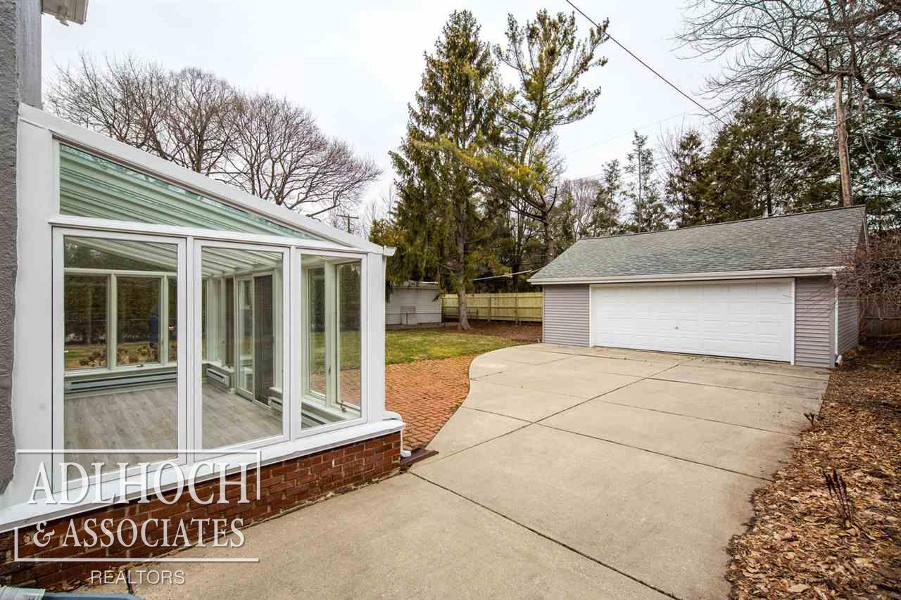 1014 Yorkshire Road Grosse Pointe Park, MI 48230 - Photo 39 of 52