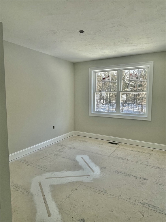 36 Montbatten Road, Unit B Billerica, MA 01821 - Photo 7 of 11