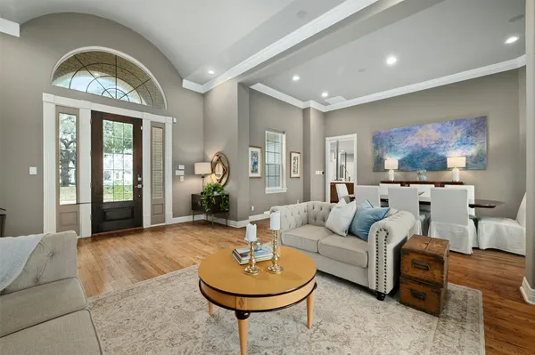 $9,000 | 712 Furlong Drive, Austin, TX 78746